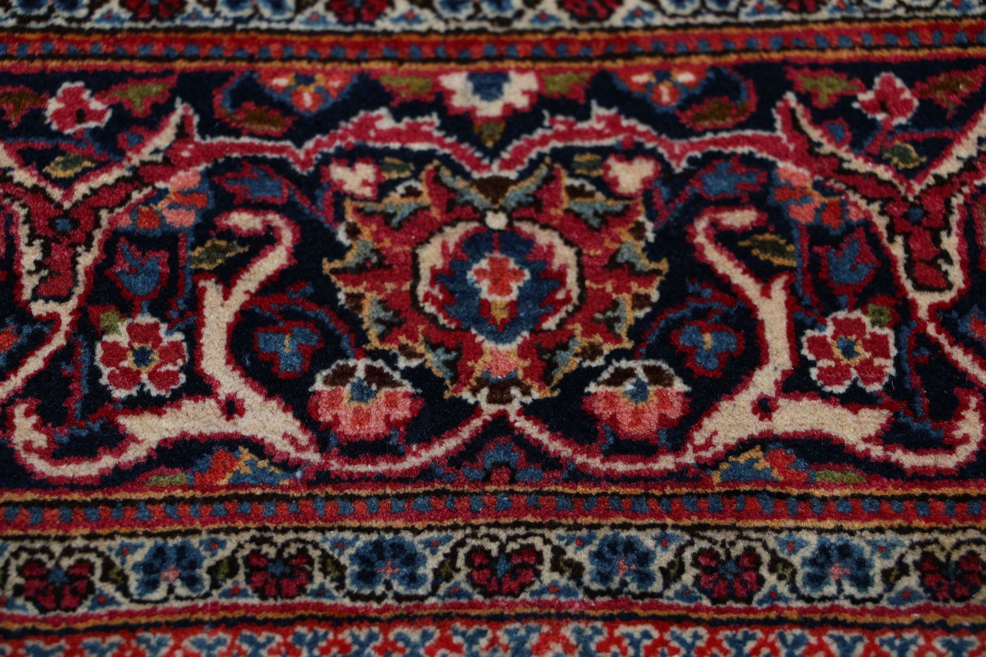 Kashan Perserteppich 133 × 219 cm aus Wolle, handgeknüpft