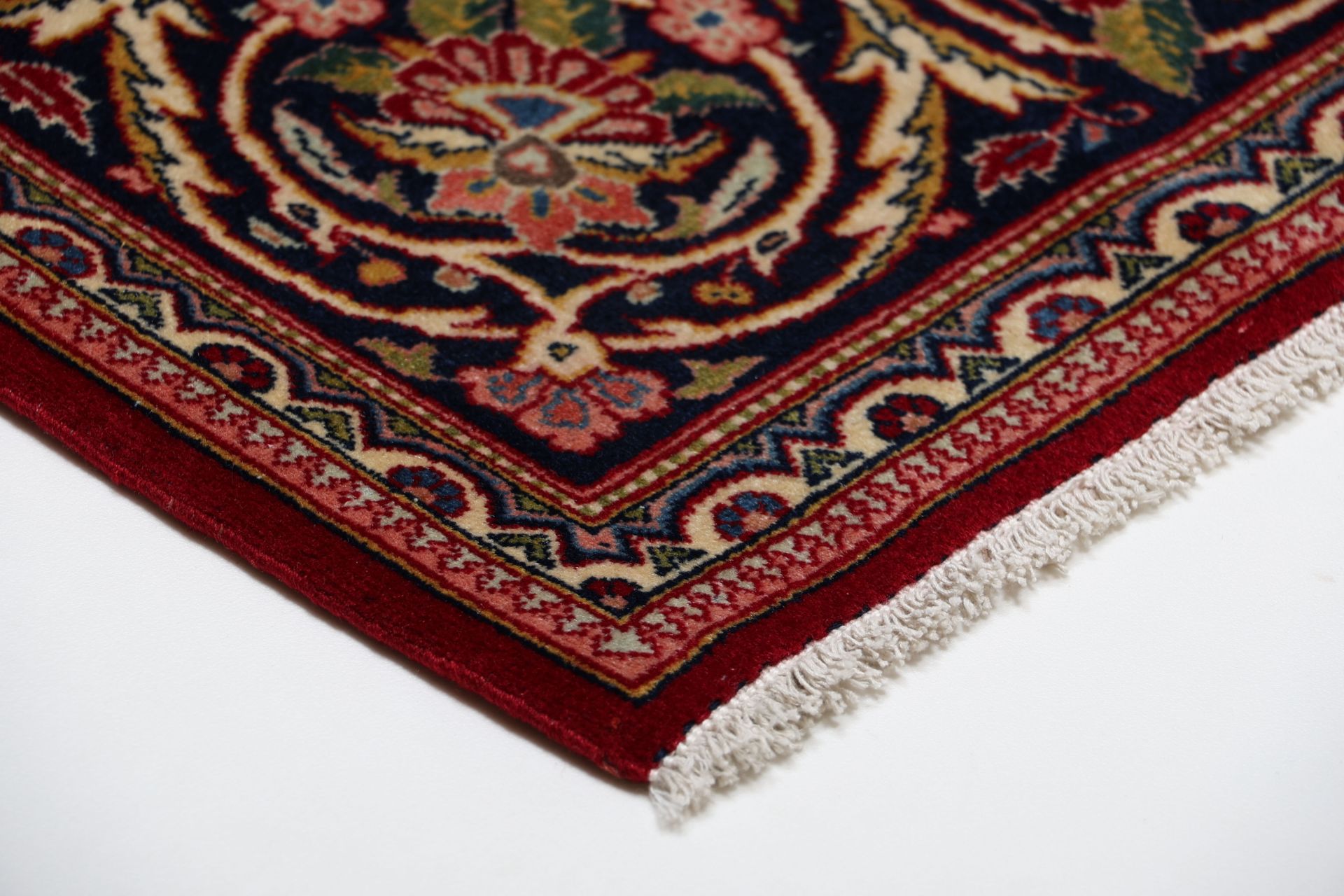 Kashan Perserteppich 130 × 205 cm aus Wolle, handgeknüpft