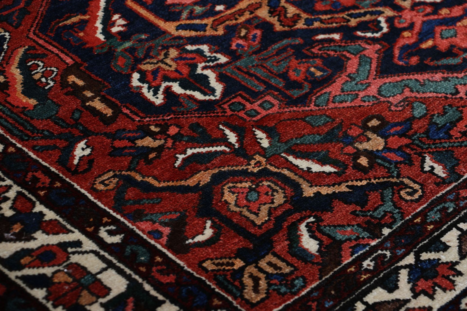 Bakhtiari Perserteppich aus Iran, 150 × 214 cm