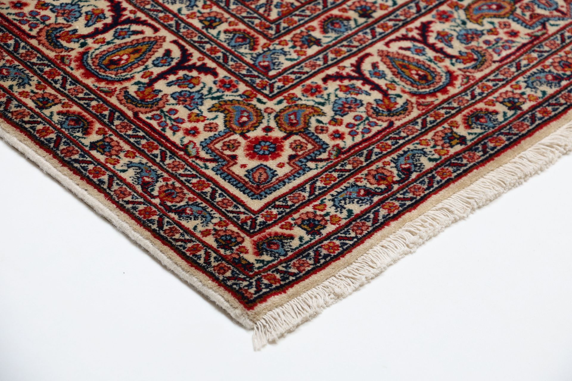 perserteppich-tabriz-143-x-208-cm-schurwolle-handgeknupft-15 Täbriz Perserteppich 143 × 208 cm aus Wolle, handgeknüpft