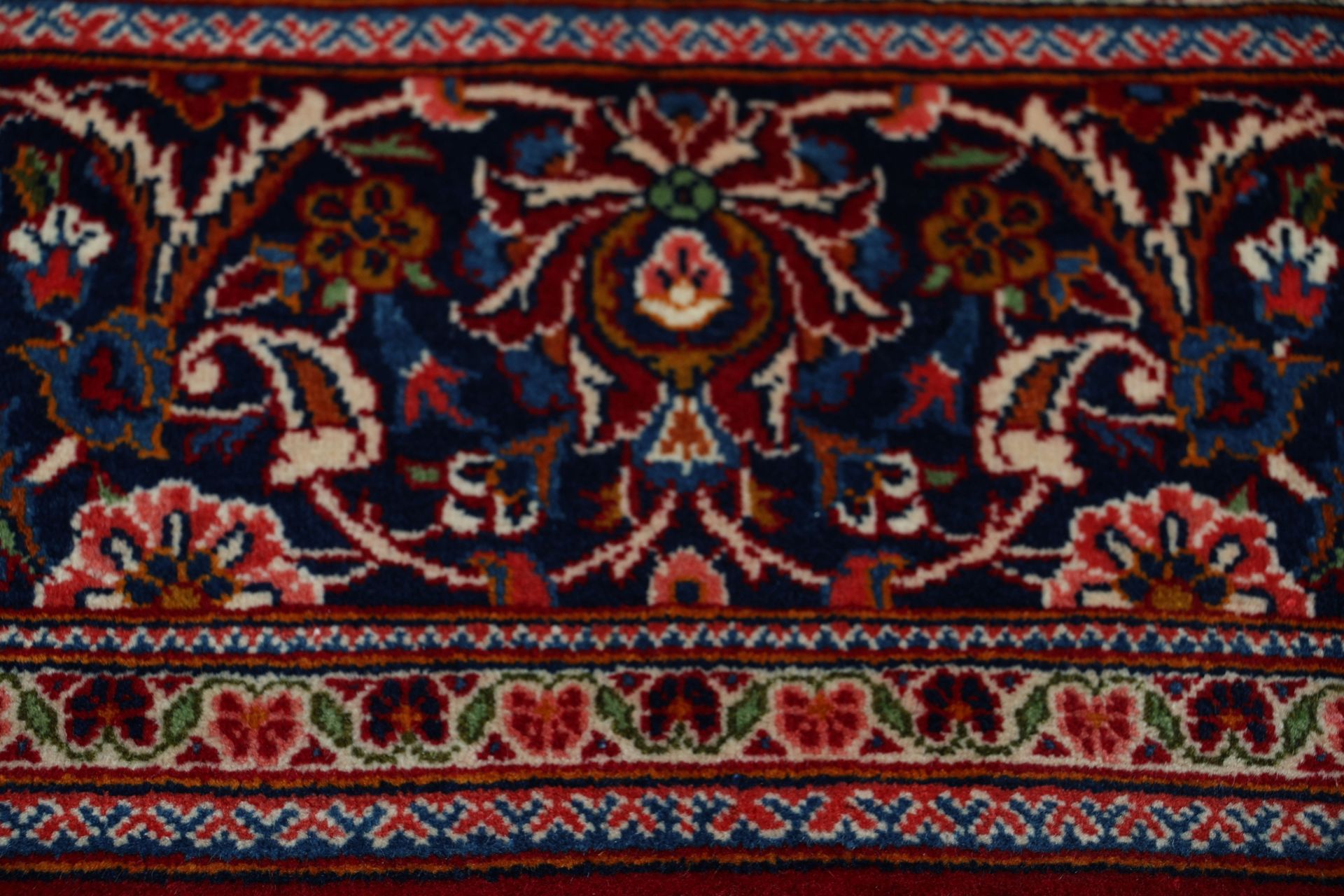 Kashan Perserteppich 140 × 213 cm aus Wolle, handgeknüpft