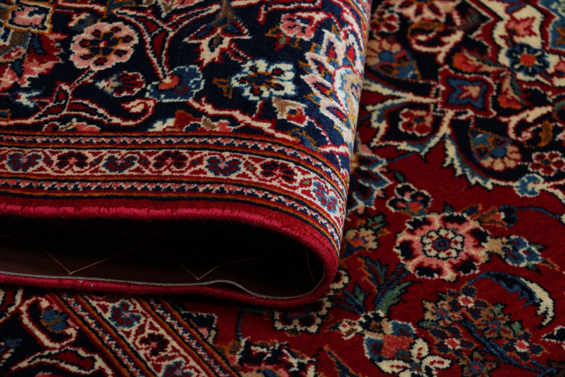 Kashan Perserteppich aus Iran, 127 × 220 cm