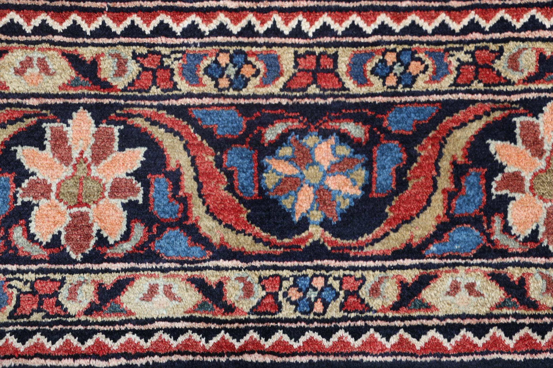 Lilian Perserteppich 220 × 345 cm aus Wolle, handgeknüpft