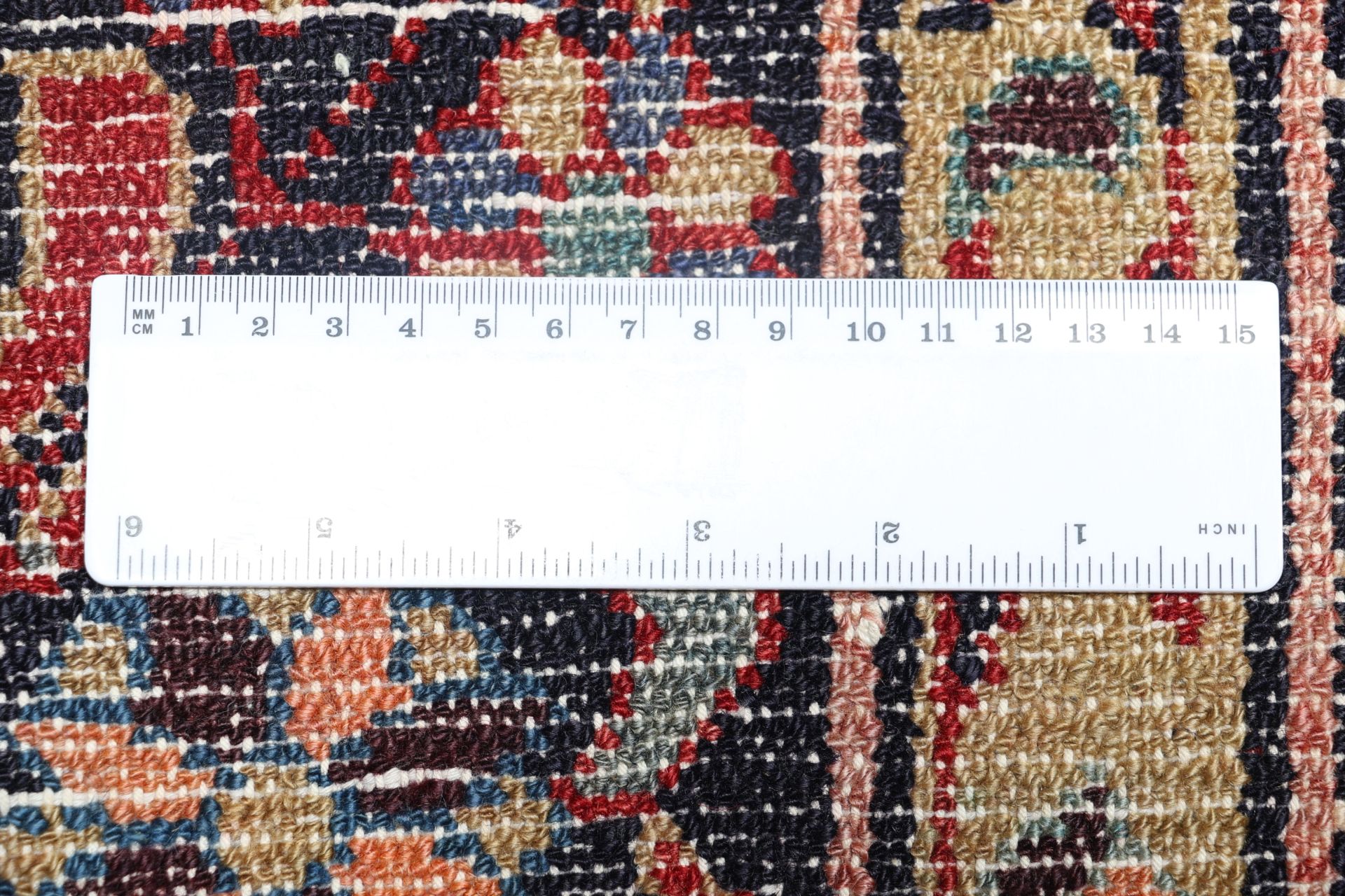 Lilian Perserteppich 220 × 345 cm aus Wolle, handgeknüpft