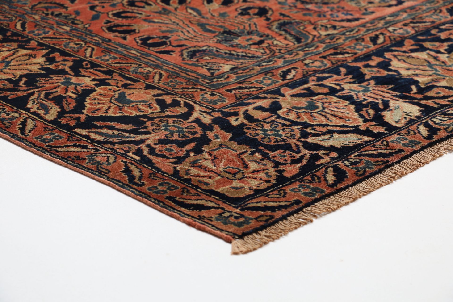 Antiker Sarough Perserteppich aus Iran, 233 × 342 cm