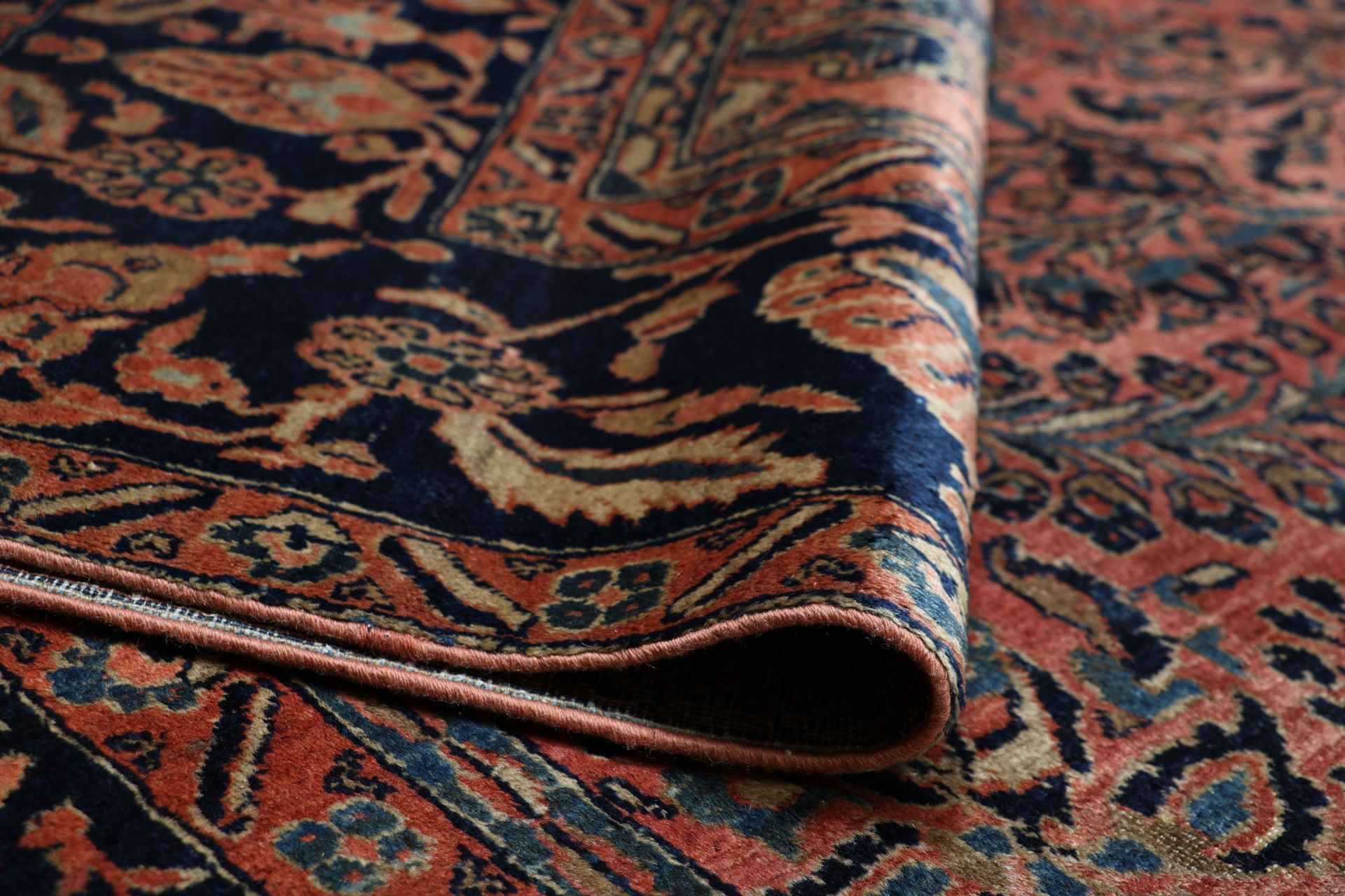 Antiker Sarough Perserteppich aus Iran, 233 × 342 cm