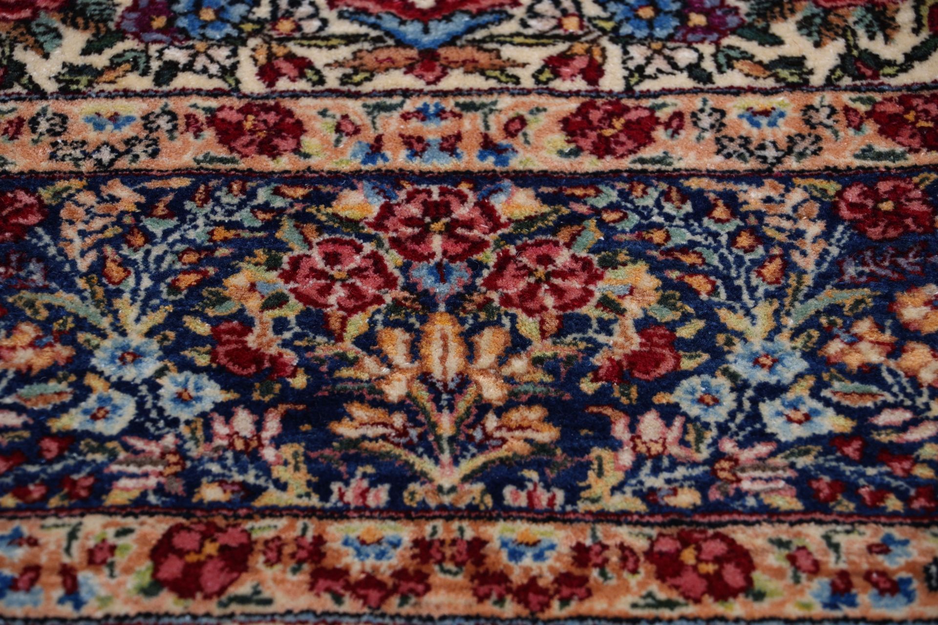 perserteppich-kirman-145-x-230-cm-schurwolle-handgeknupft-6 Kerman Perserteppich 145 × 230 cm aus Wolle, handgeknüpft