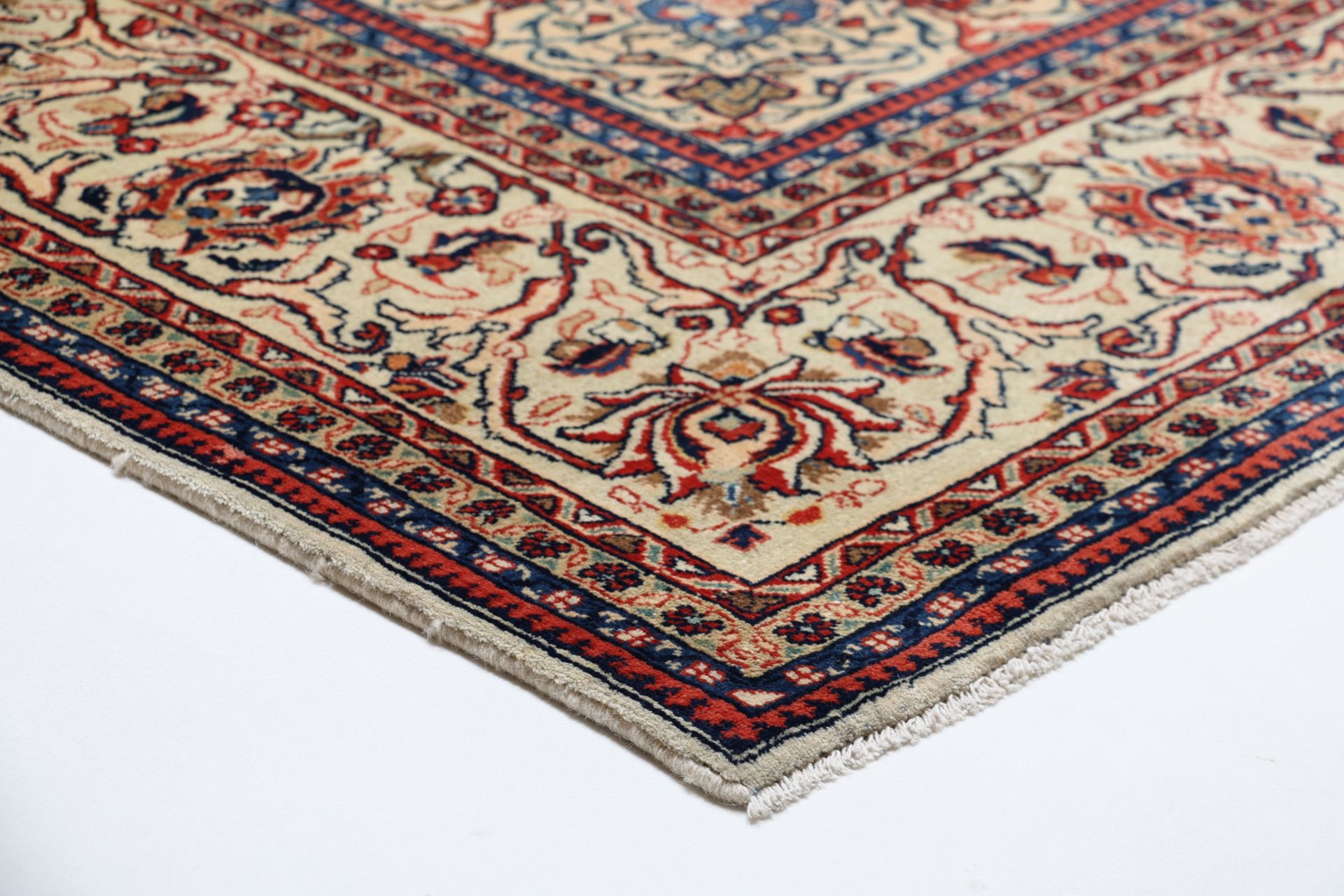 Sarough Perserteppich aus Iran, 274 × 360 cm