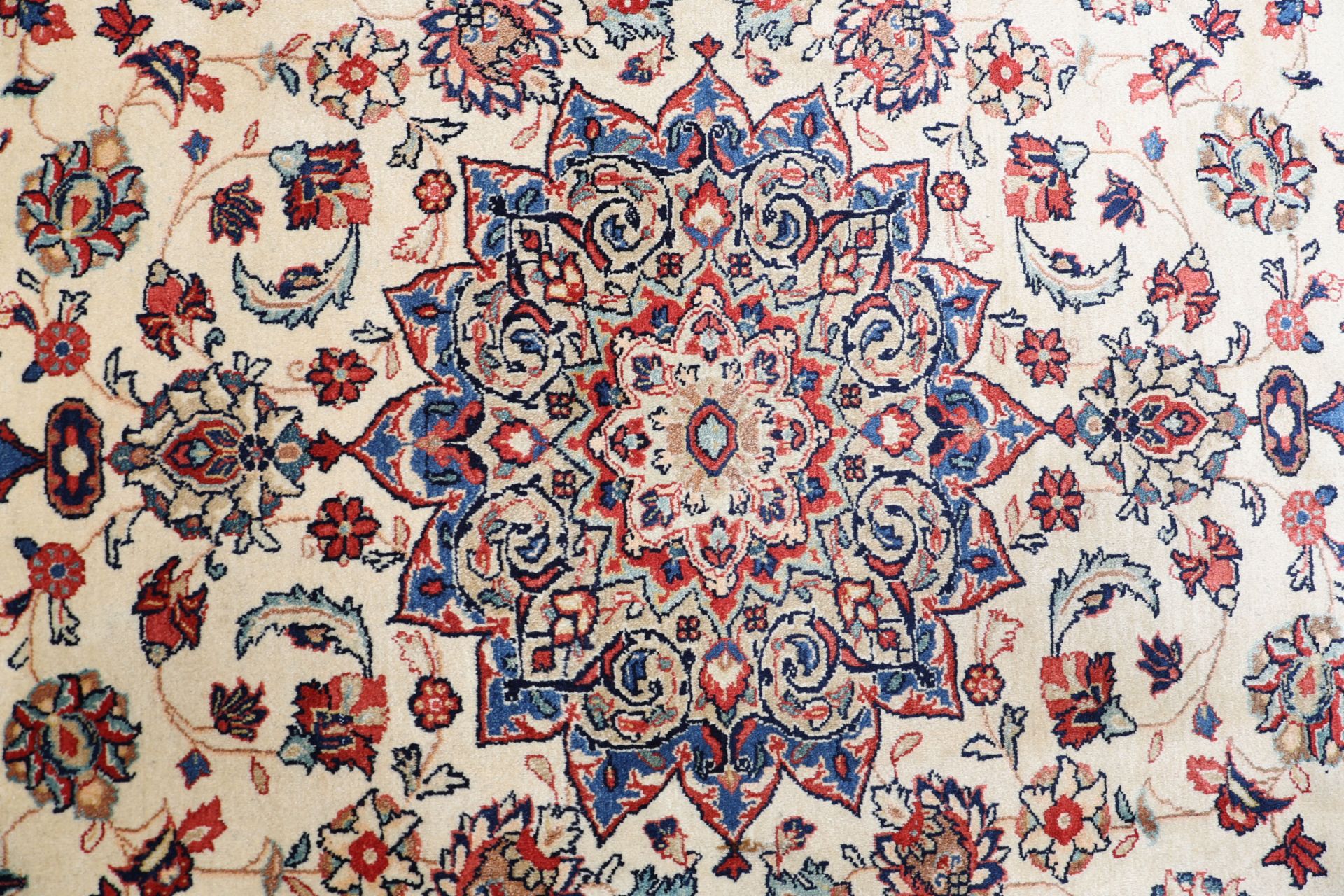 Sarough Perserteppich aus Iran, 274 × 360 cm