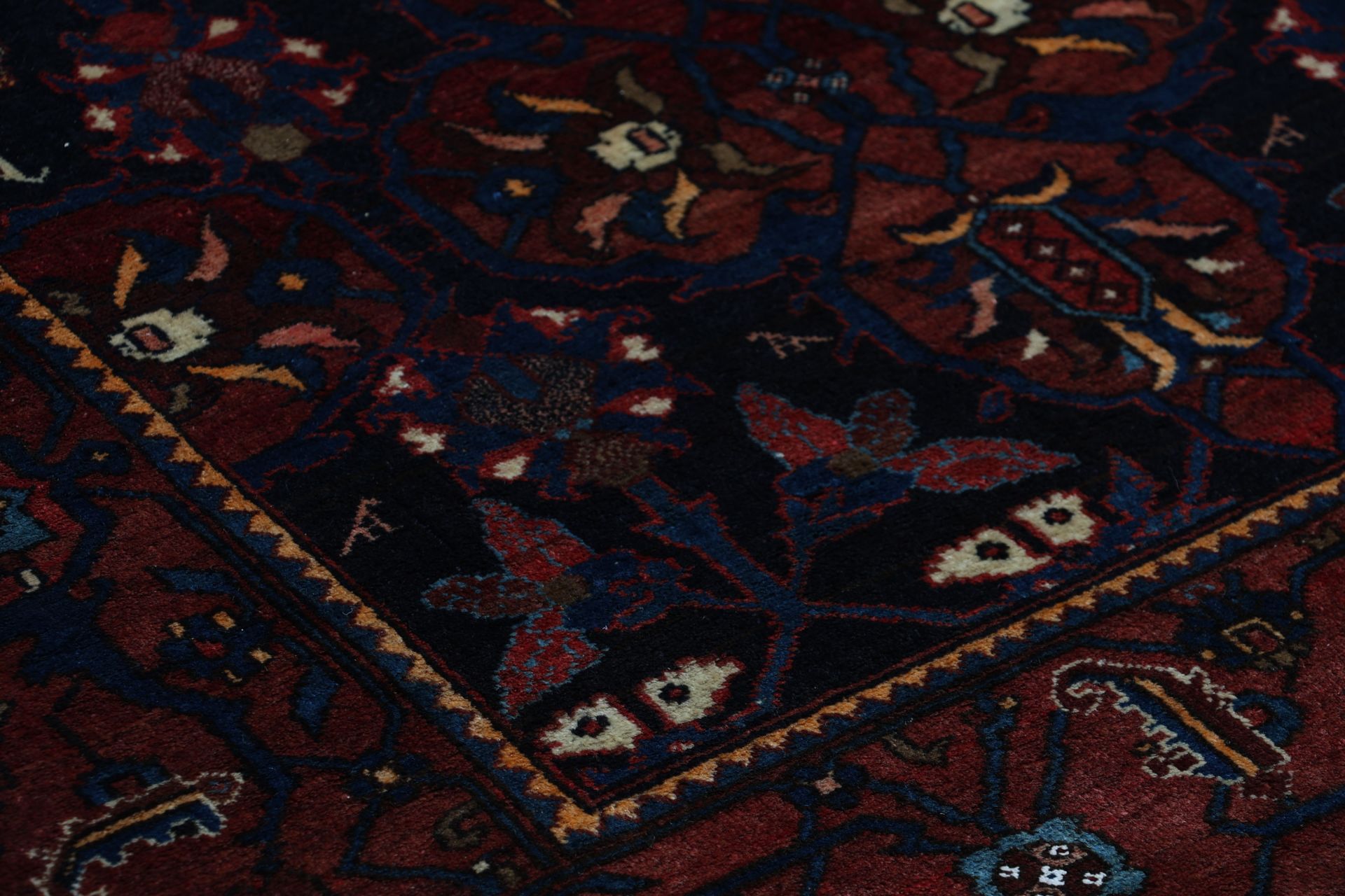 Antiker Bijar Perserteppich, 135 × 198 cm, Wolle