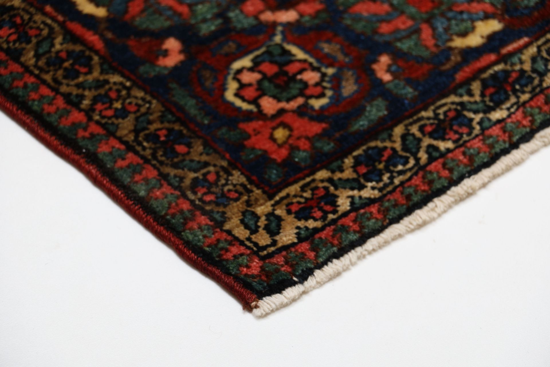 Bakhtiari Perserteppich antik, 142 × 212 cm, Wolle