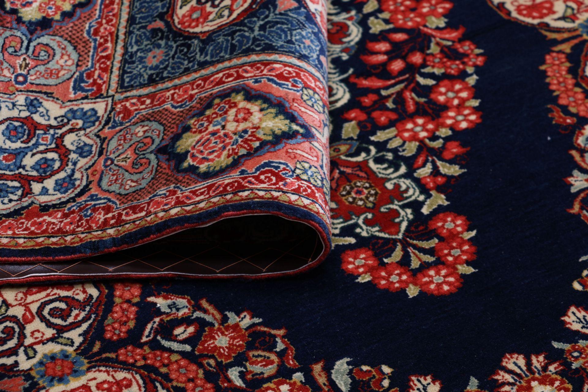 Antiker Sarough Perserteppich aus Iran, 135 × 201 cm