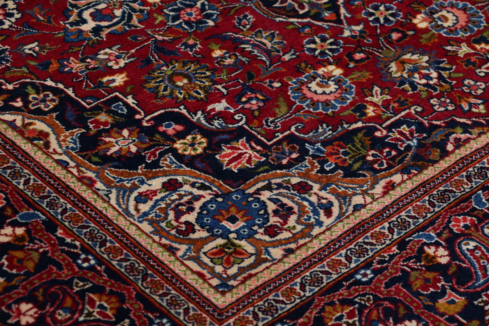 Kashan Perserteppich 142 × 211 cm aus Wolle, handgeknüpft