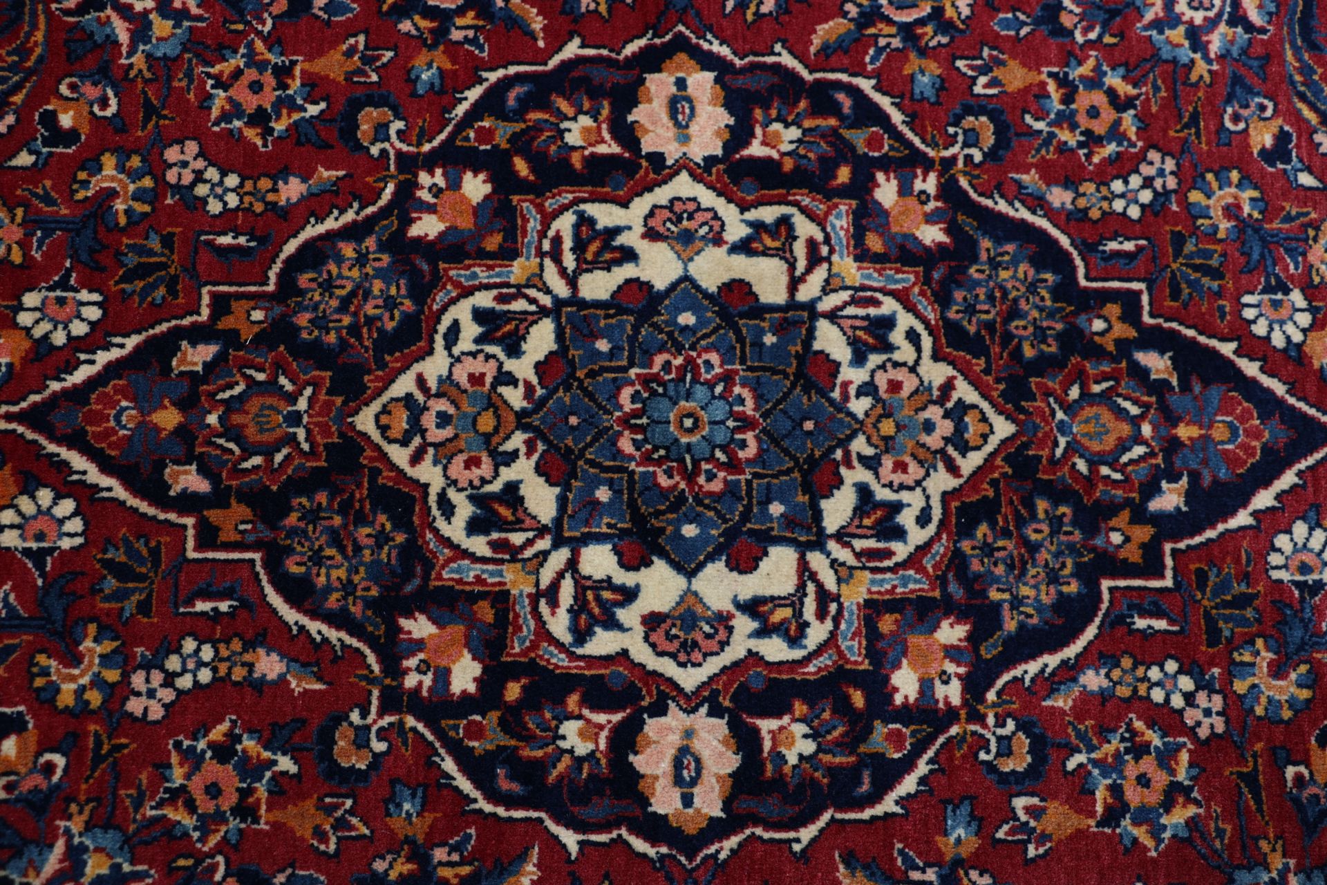 Kashan Perserteppich aus Iran, 130 × 198 cm