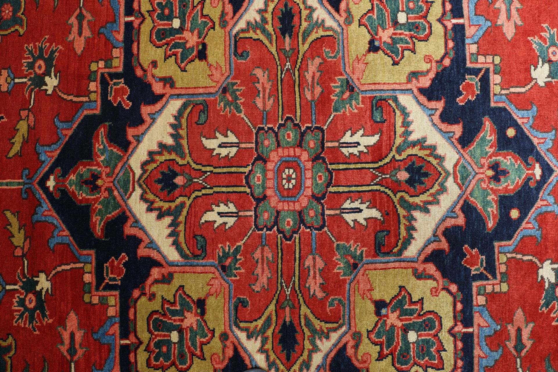 Heriz Perserteppich 250 × 330 cm aus Wolle, handgeknüpft