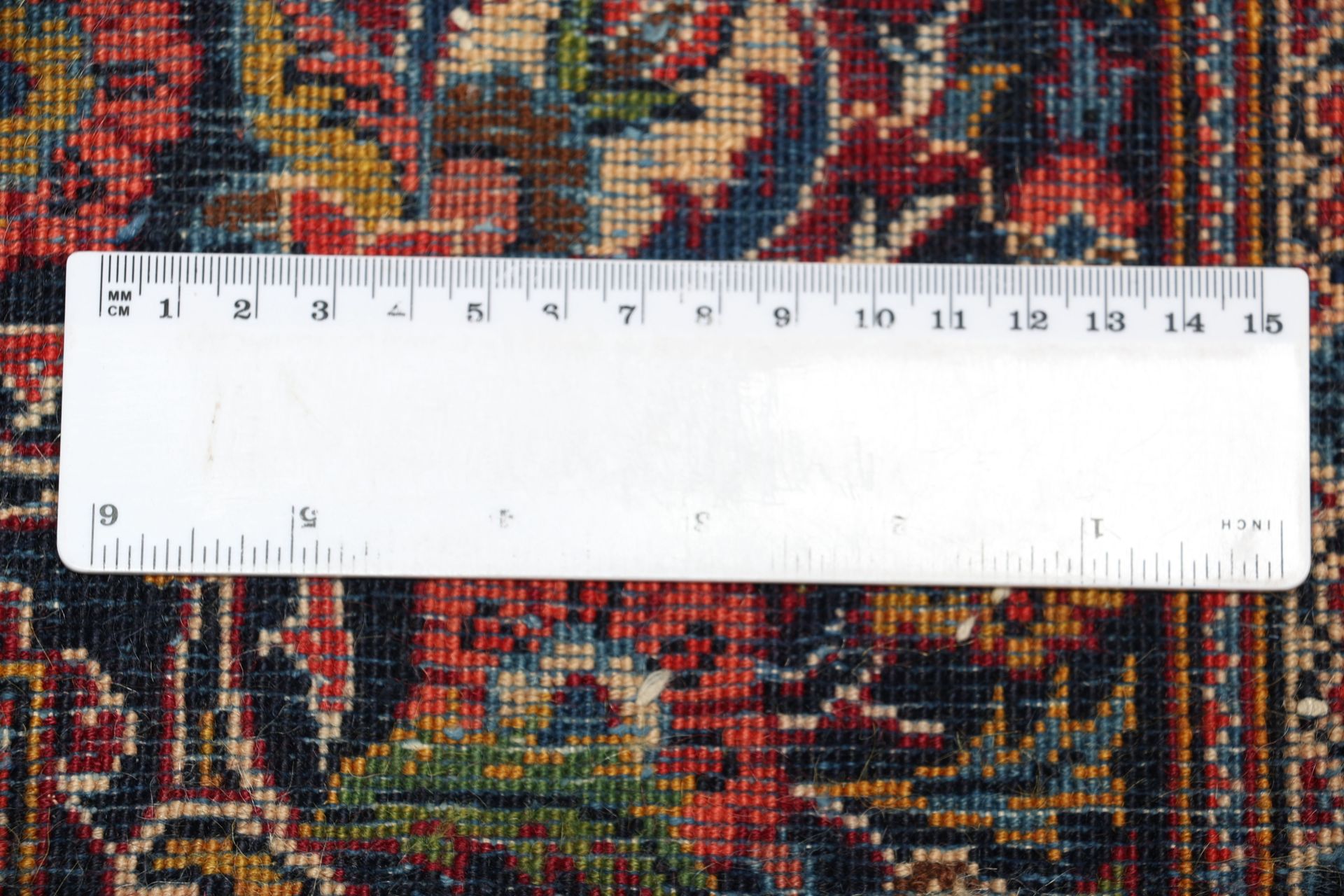 Antiker Kashan Perserteppich aus Iran, 131 × 205 cm