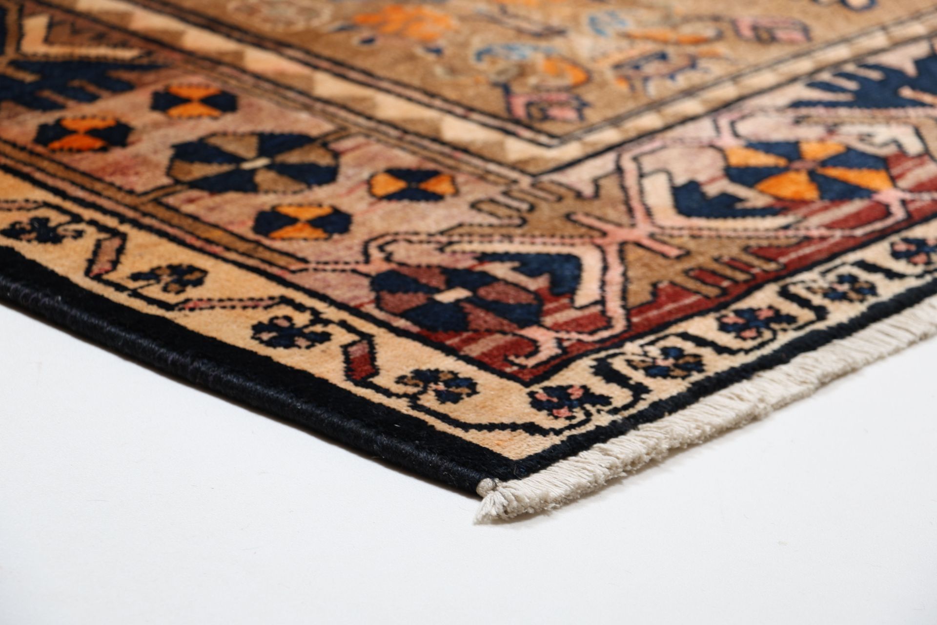 perserteppich-bachtiar-265-x-322-cm-schurwolle-handgeknupft-7 Bakhtiari Perserteppich 265 × 322 cm aus Wolle, handgeknüpft