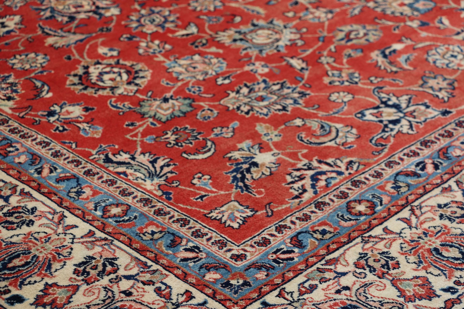 Sarough Perserteppich 274 × 358 cm aus Wolle, handgeknüpft
