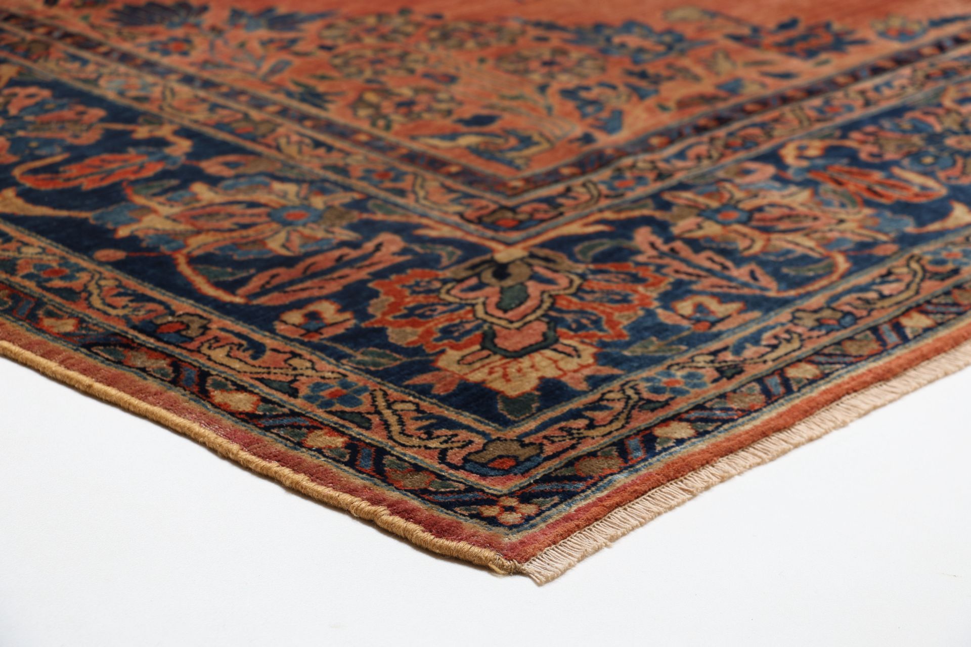 Antiker Sarough Perserteppich aus Iran, 283 × 372 cm