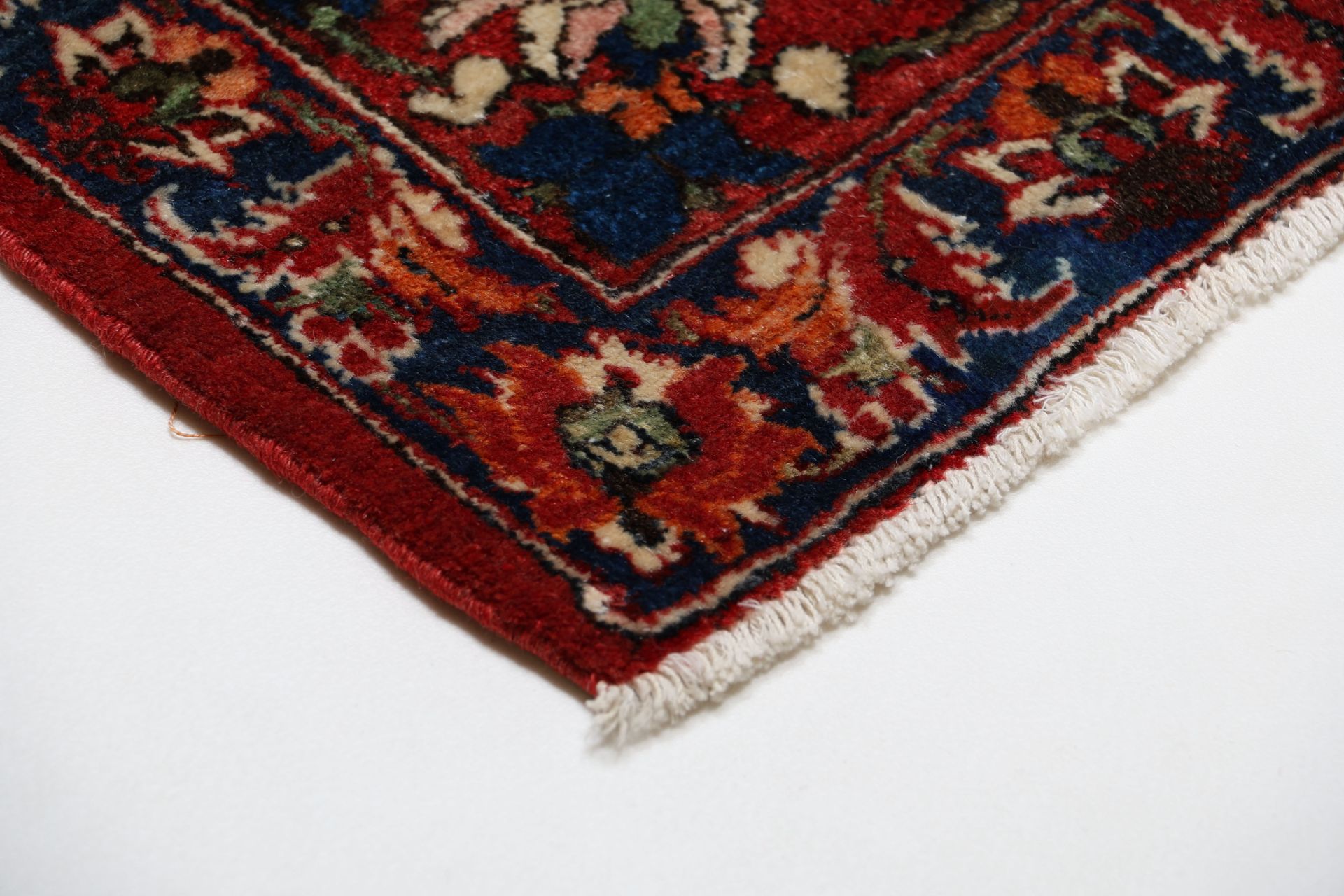 perserteppich-isfahan-145-x-217-cm-schurwolle-handgeknupft-antik-25 Isfahan Perserteppich antik, 145 × 217 cm, Wolle