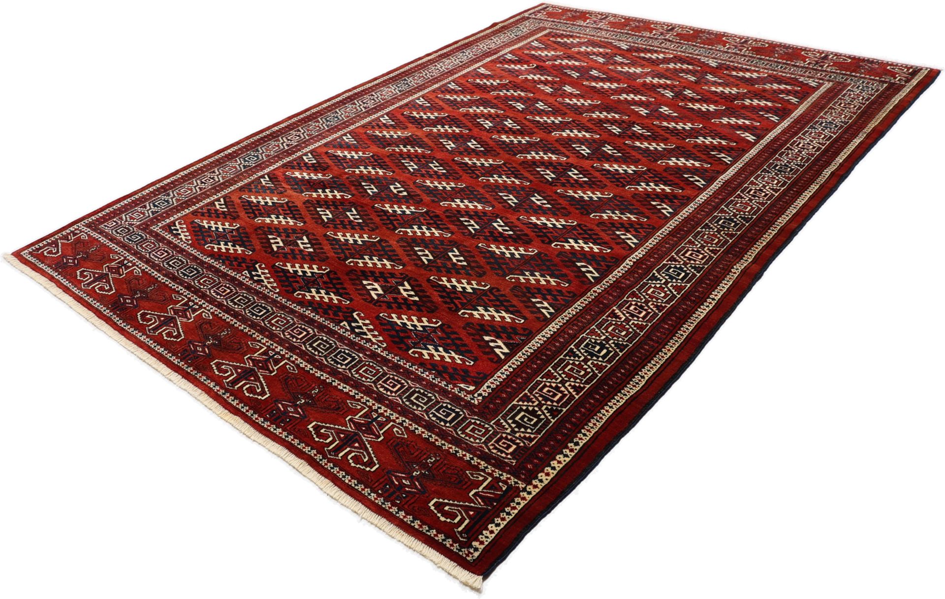 Handgeknüpfter Turkmen Perserteppich 230 × 340 cm