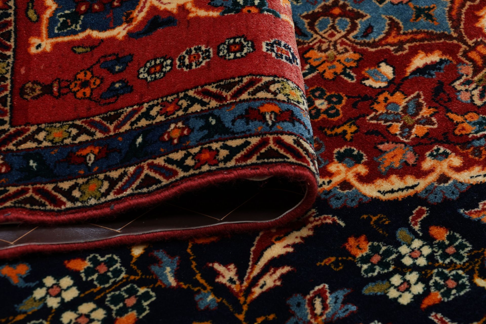 Perserteppich aus Iran, 160 × 215 cm