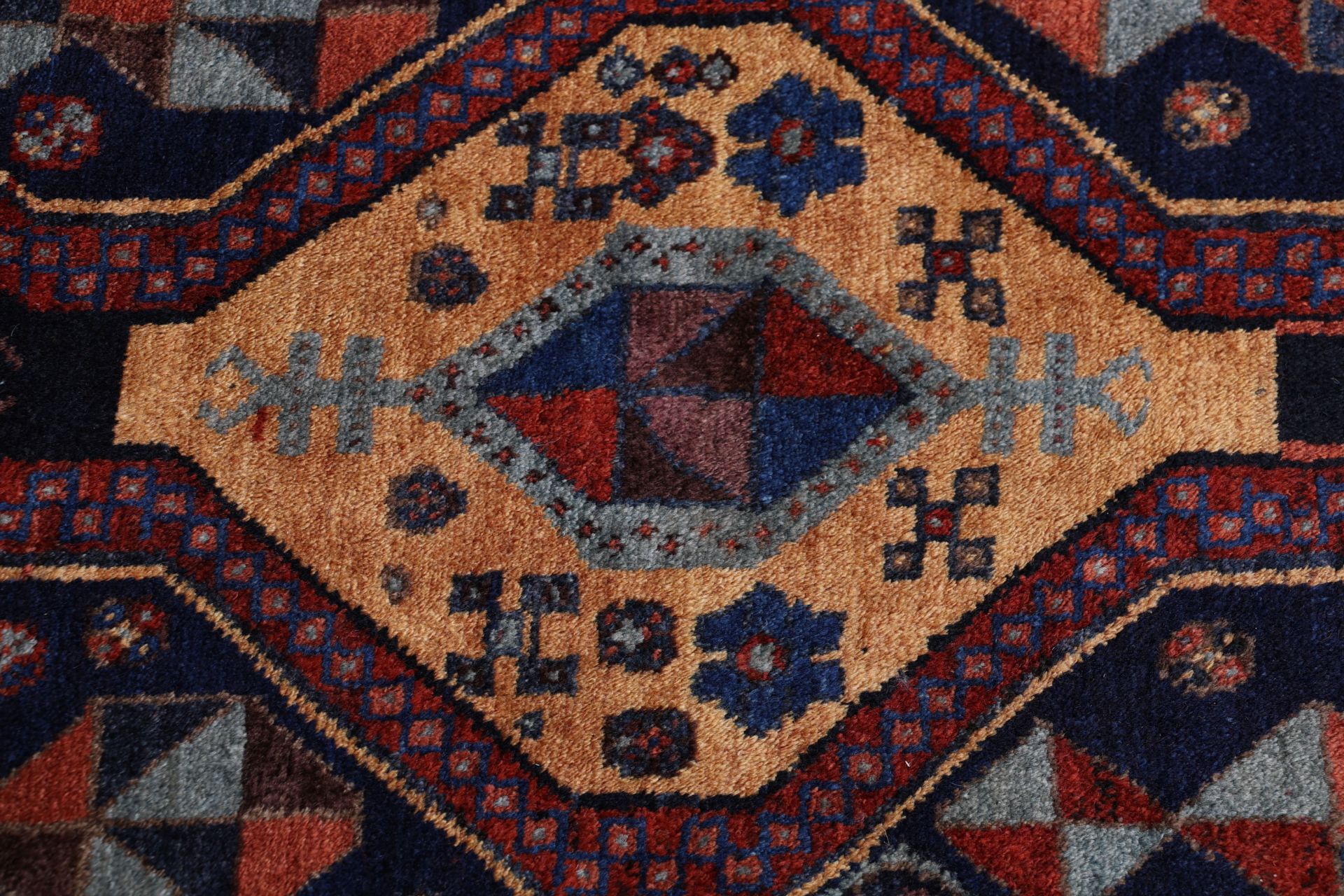 Handgeknüpfter Afshar Perserteppich, 160 × 234 cm, Wolle