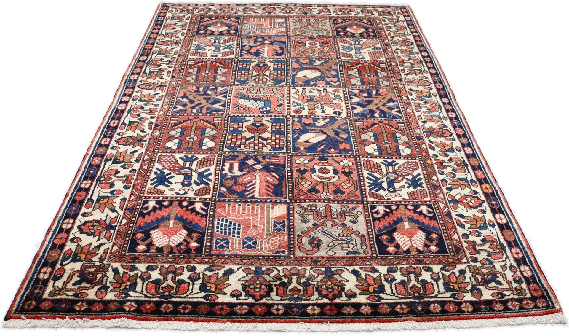 Bakhtiari Perserteppich 140 × 216 cm aus Wolle, handgeknüpft