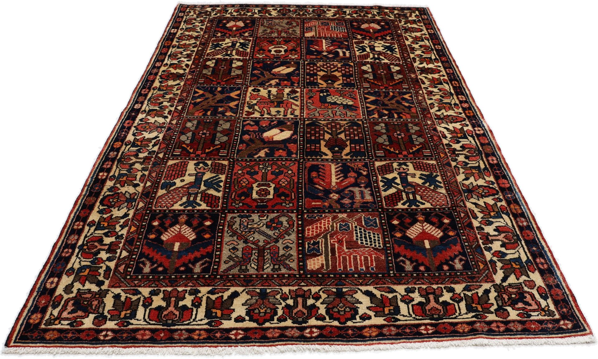 Bakhtiari Perserteppich 140 × 216 cm aus Wolle, handgeknüpft