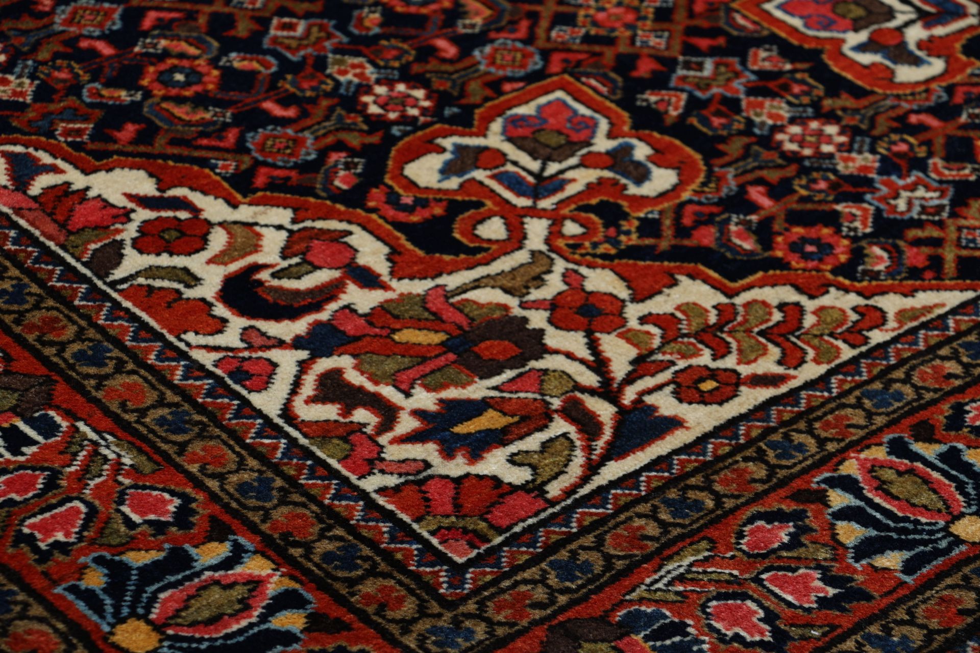 Antiker Perserteppich, 144 × 210 cm, Wolle