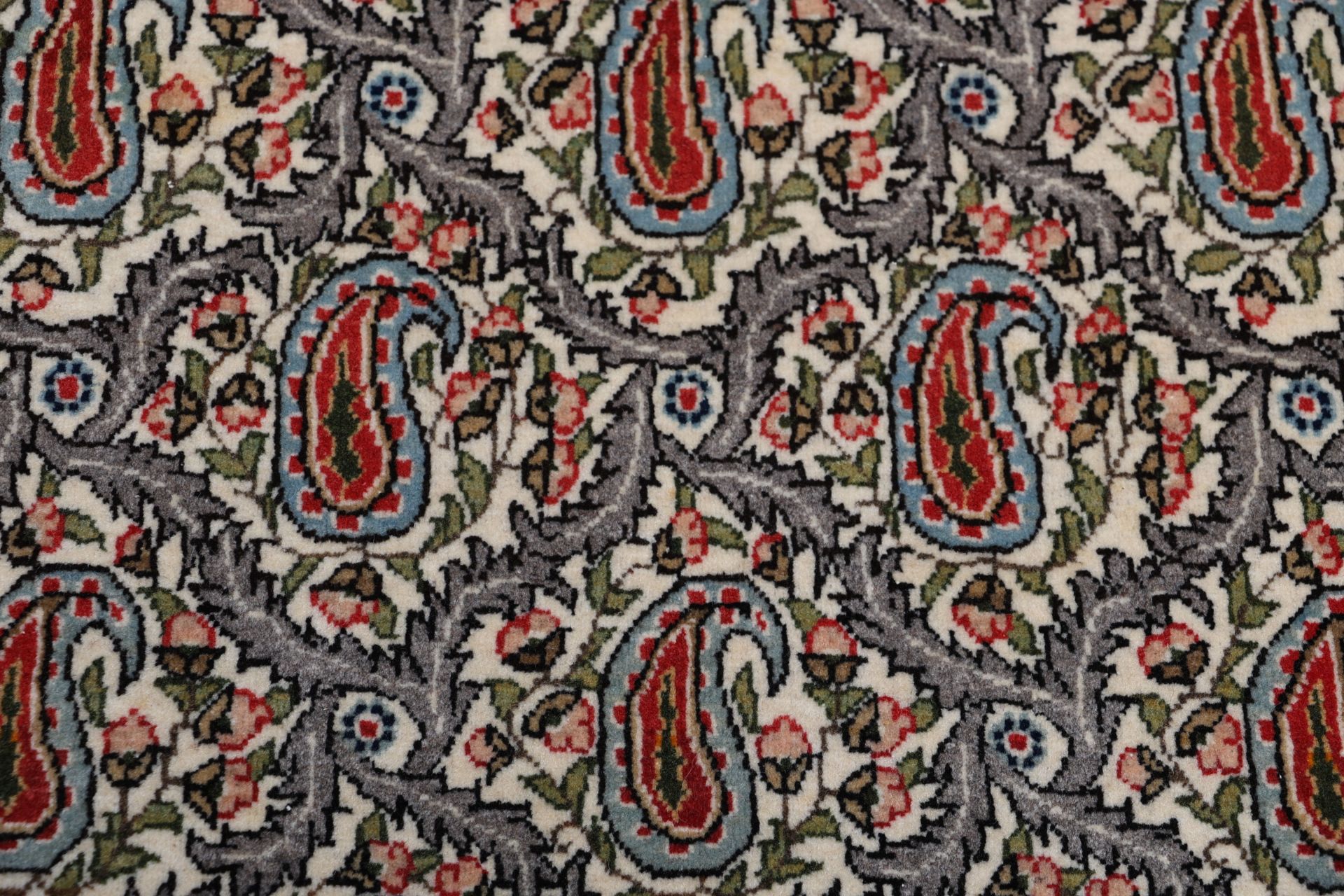 Ghom Perserteppich aus Iran, 140 × 220 cm