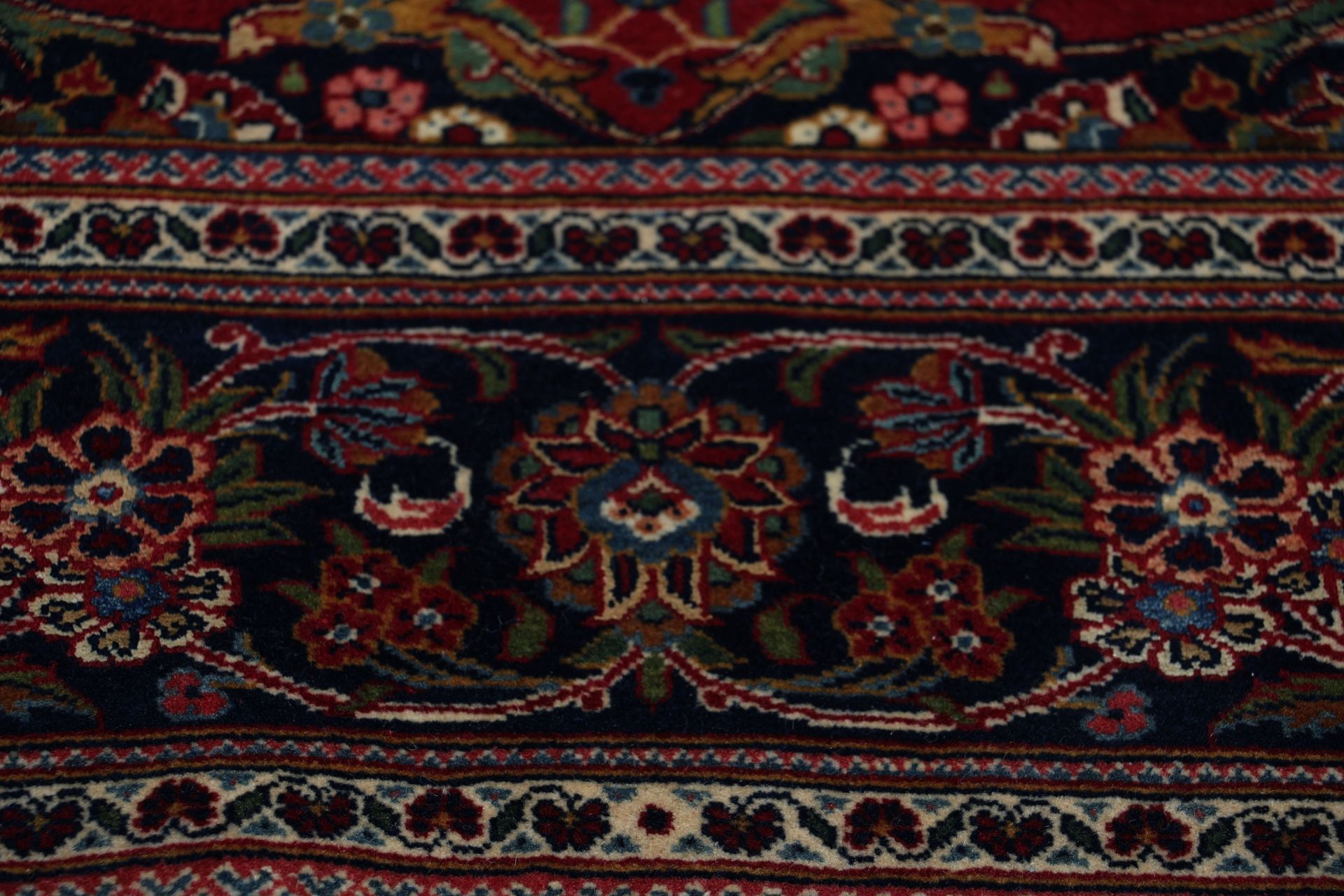 Antiker Kashan Perserteppich, 133 × 213 cm, Wolle & Seide
