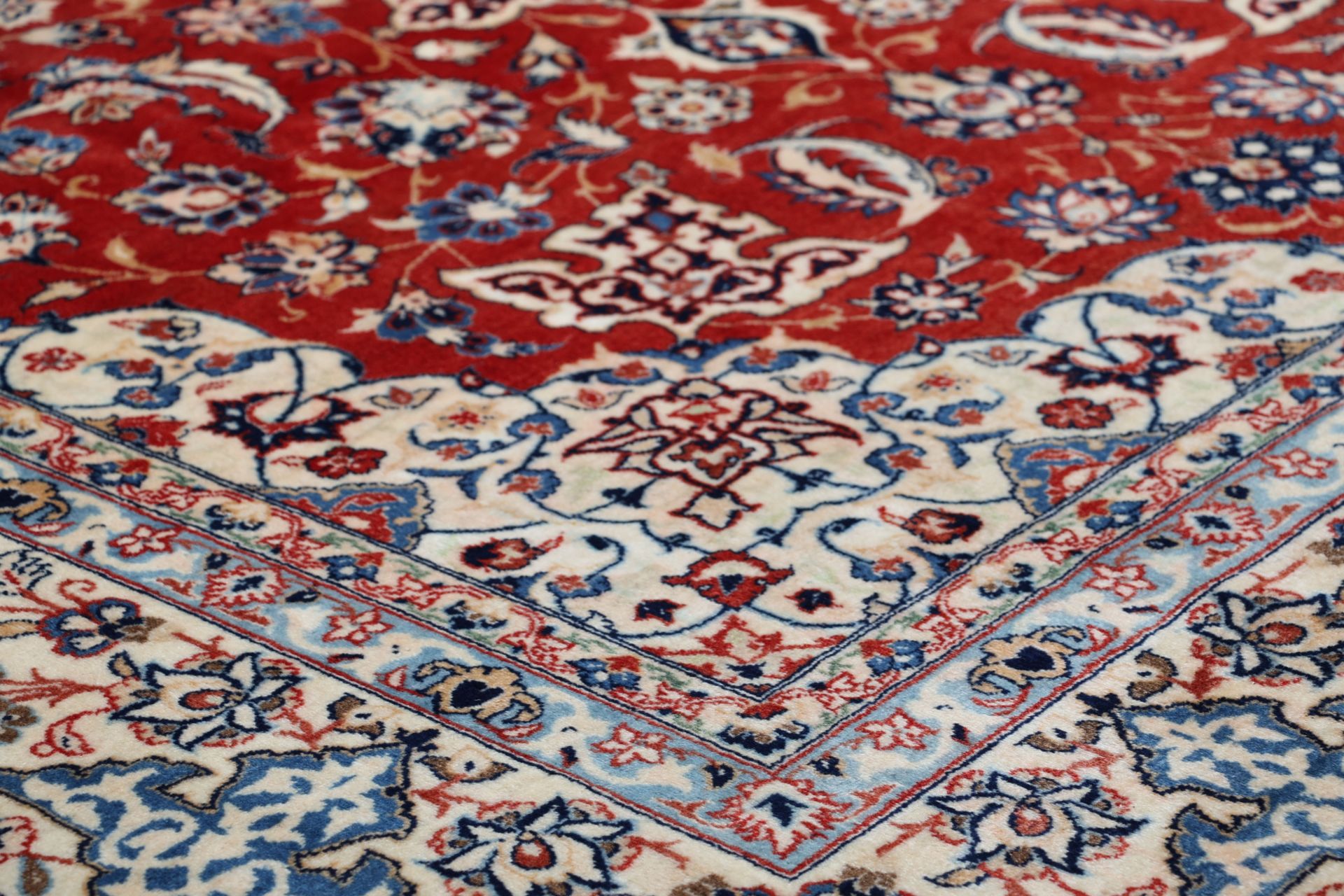 Handgeknüpfter Perserteppich 212 × 314 cm