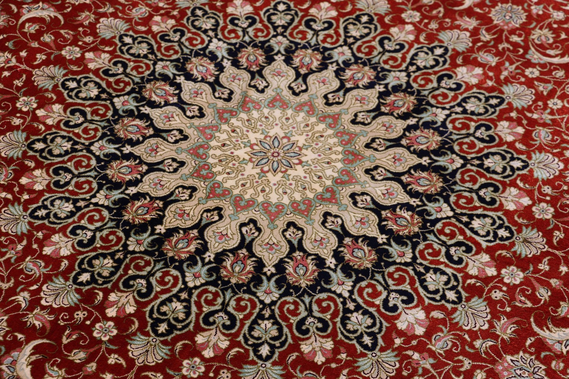 perserteppich-ghom-203-x-203-cm-schurwolle-handgeknupft-exklusiv-8 Handgeknüpfter Ghom Perserteppich, 203 × 203 cm, Wolle