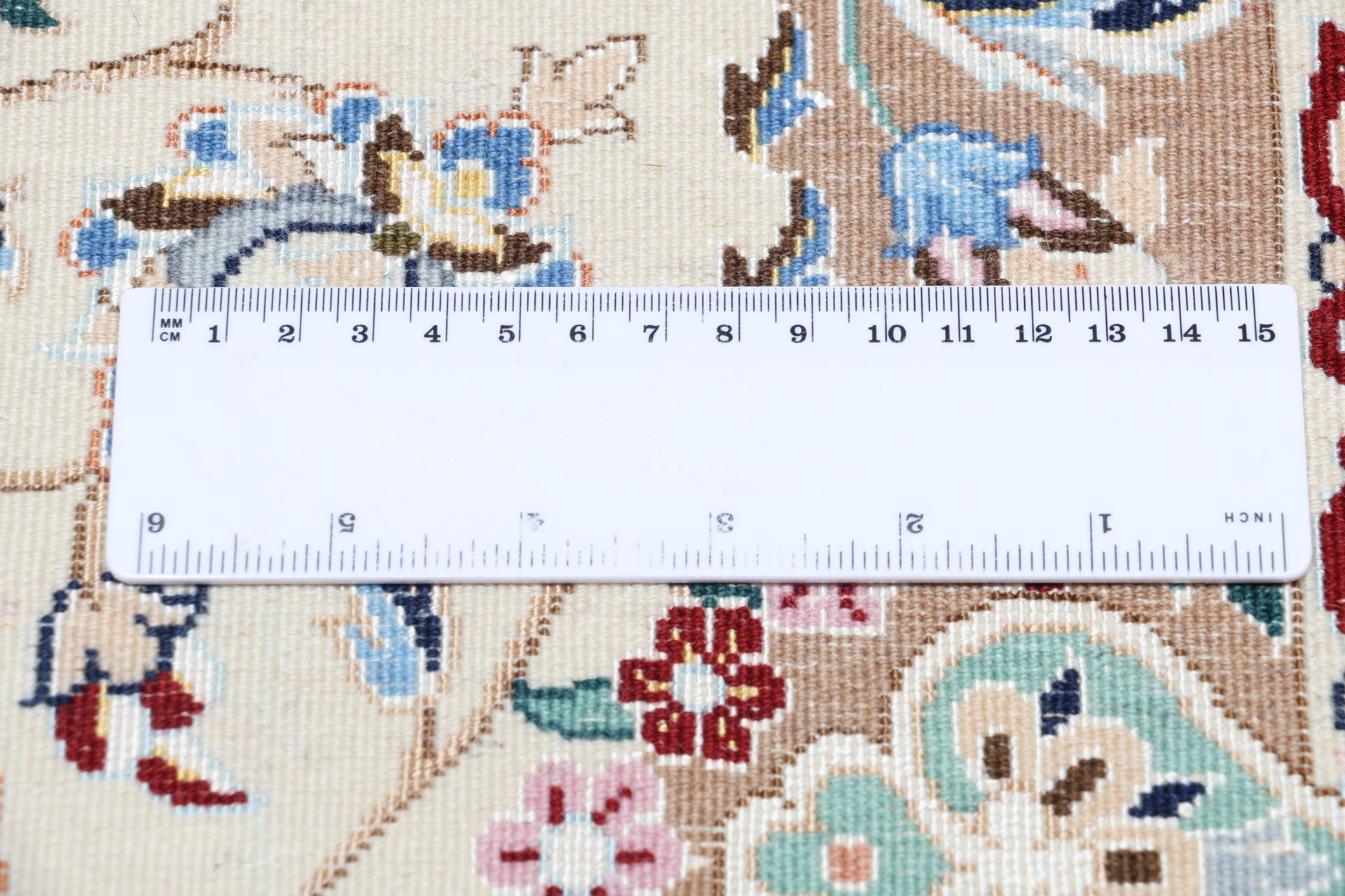 perserteppich-nain-250-x-355-cm-schurwolle-und-seide-handgeknupft-10 Nain Perserteppich 250 × 355 cm aus Wolle & Seide, handgeknüpft