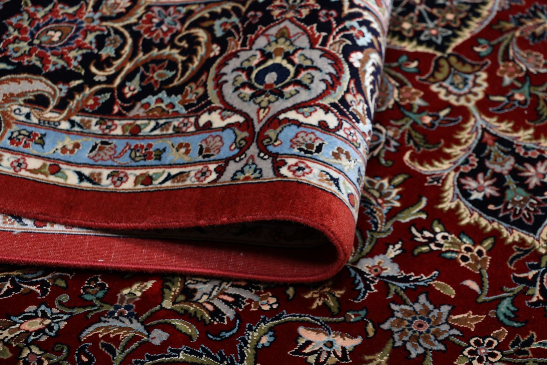 Handgeknüpfter Isfahan Perserteppich, 197 × 240 cm, Wolle & Seide