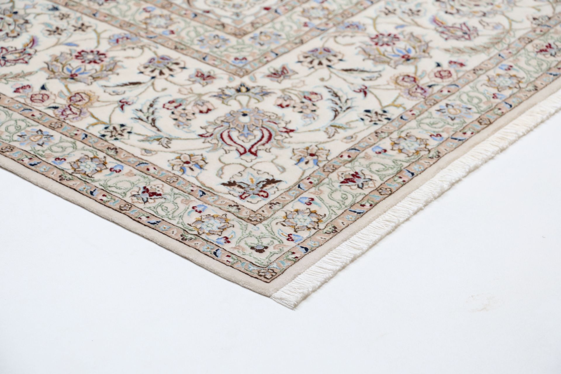 perserteppich-nain-217-x-307-cm-schurwolle-seide-handgeknupft-9 Nain Perserteppich 217 × 307 cm aus Wolle & Seide, handgeknüpft