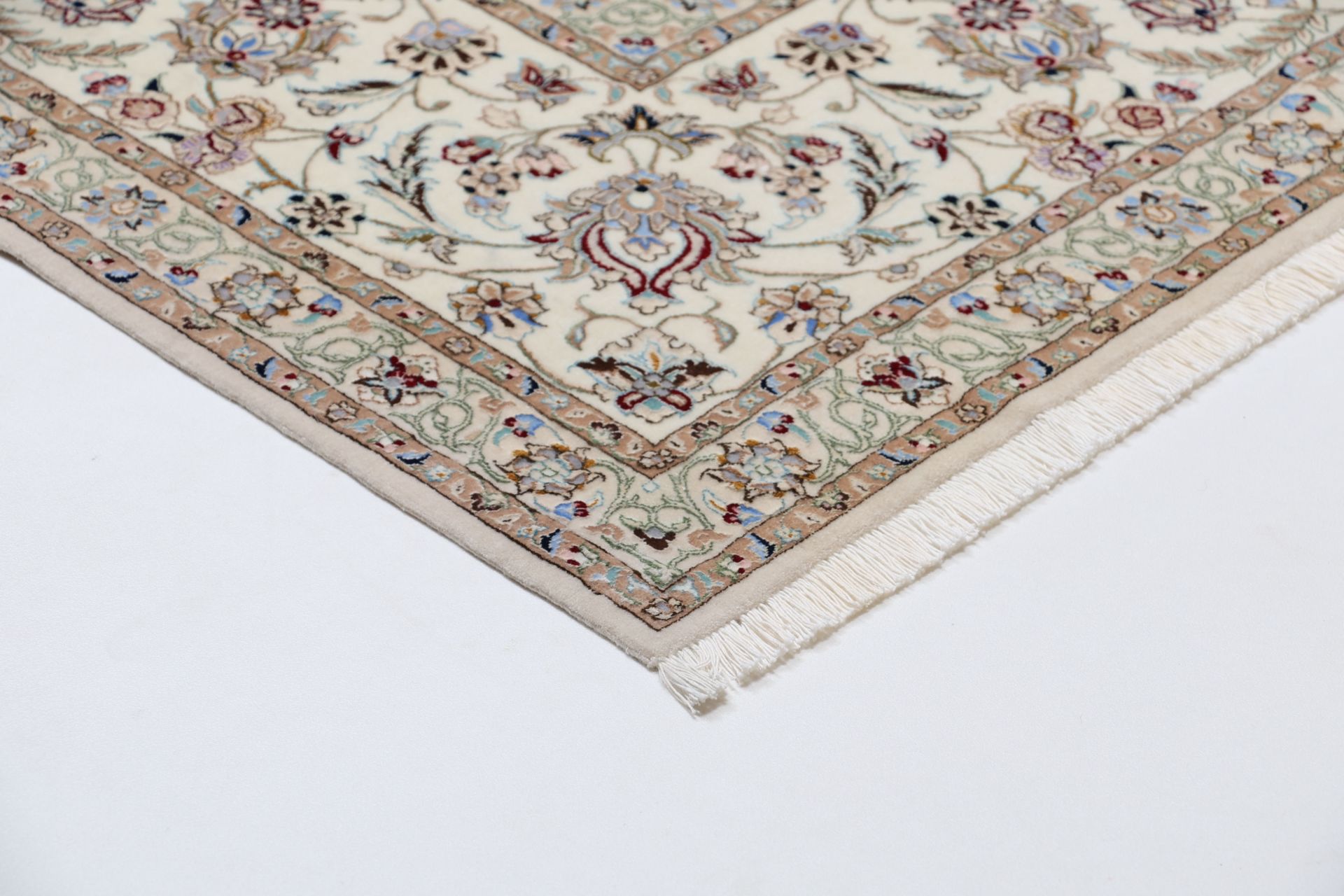 perserteppich-nain-215-x-308-cm-schurwolle-seide-handgeknupft-9 Nain Perserteppich aus Iran, 215 × 308 cm