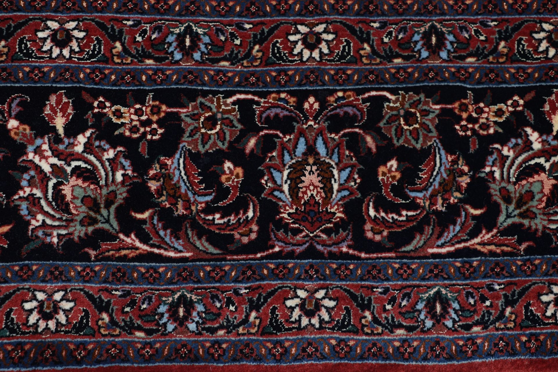 Bijar Perserteppich 251 × 355 cm aus Wolle & Seide, handgeknüpft