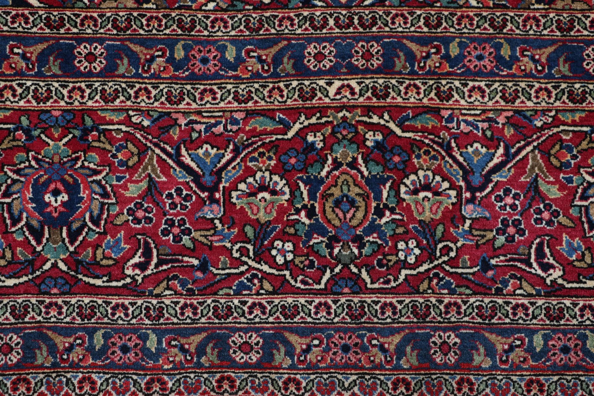Kashan Perserteppich aus Iran, 235 × 333 cm