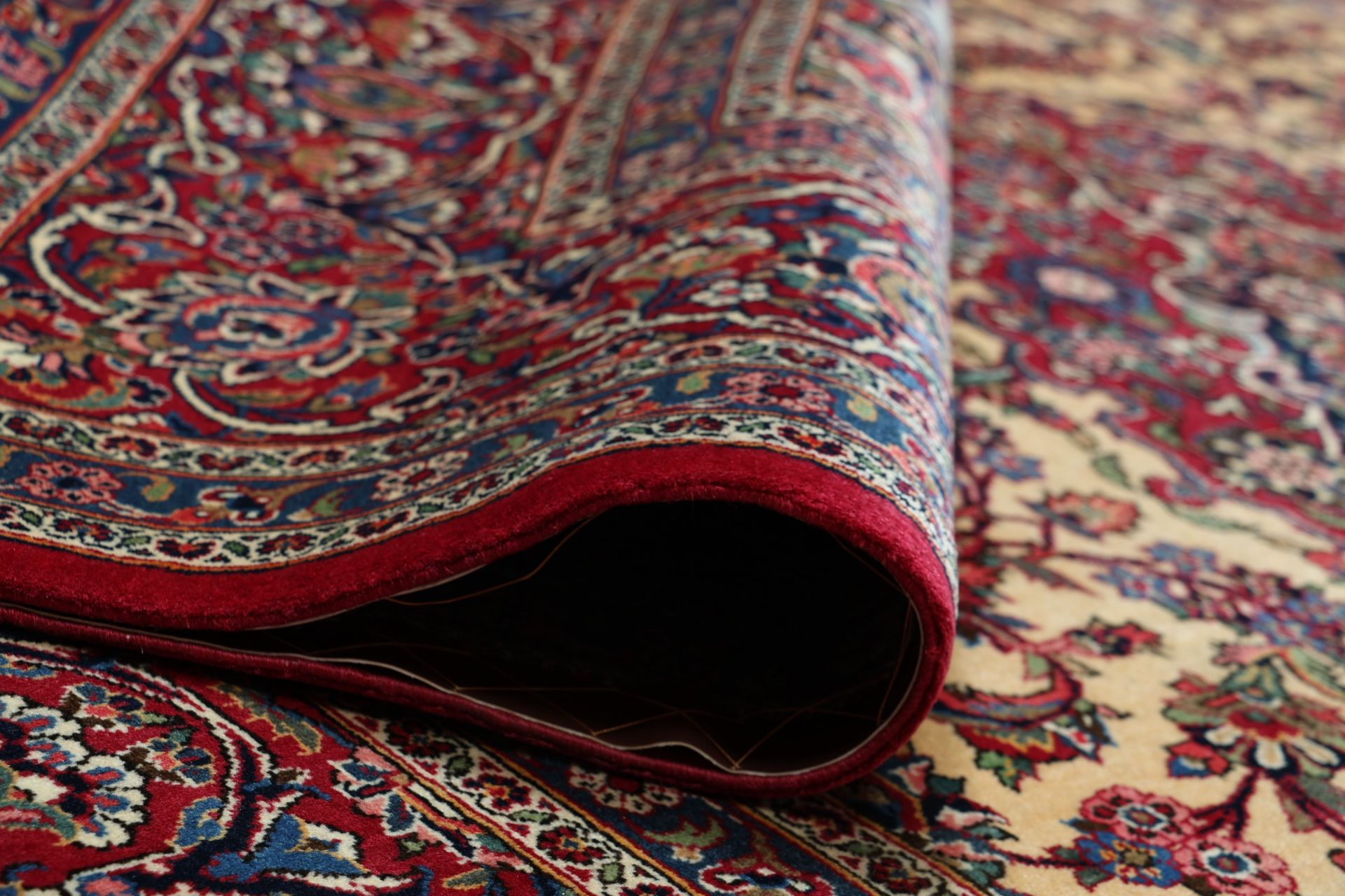 Kashan Perserteppich aus Iran, 235 × 333 cm