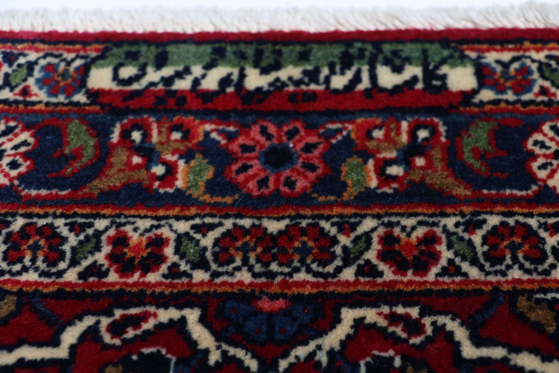 Kashan Perserteppich aus Iran, 235 × 333 cm