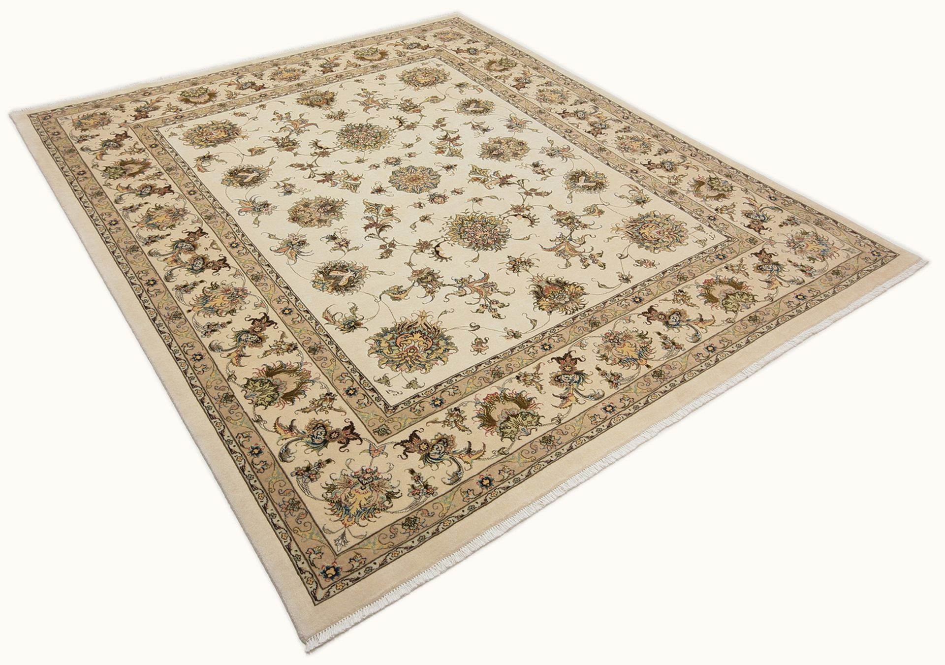 Täbriz Perserteppich 233 × 270 cm aus Wolle & Seide, handgeknüpft