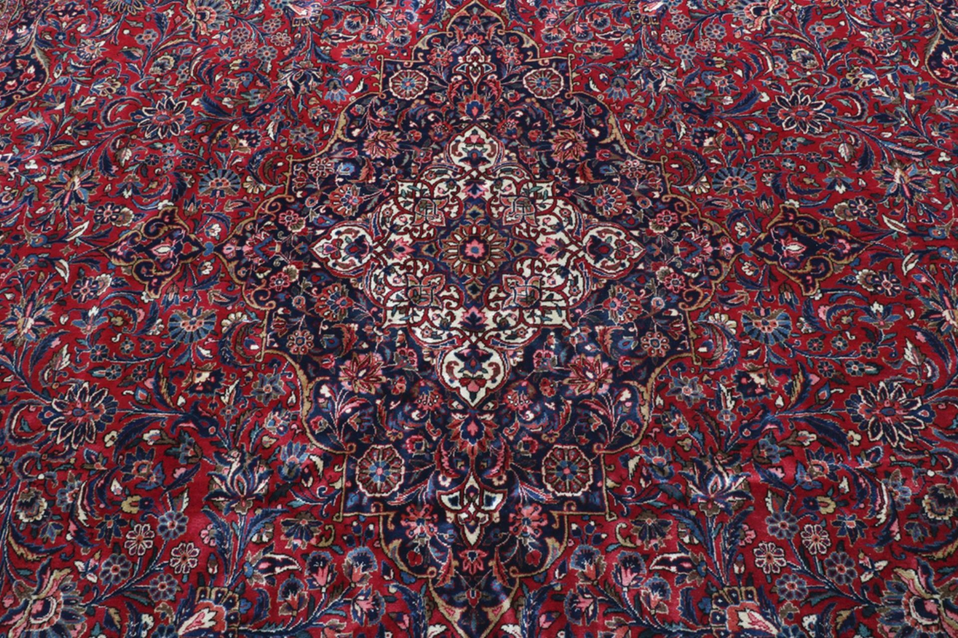 Sarough Perserteppich aus Iran, 320 × 445 cm