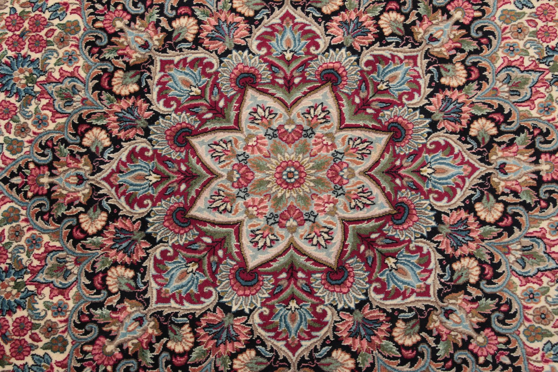 perserteppich-kirman-250-x-322-cm-schurwolle-handgeknupft-2 Kerman Perserteppich aus Iran, 250 × 322 cm
