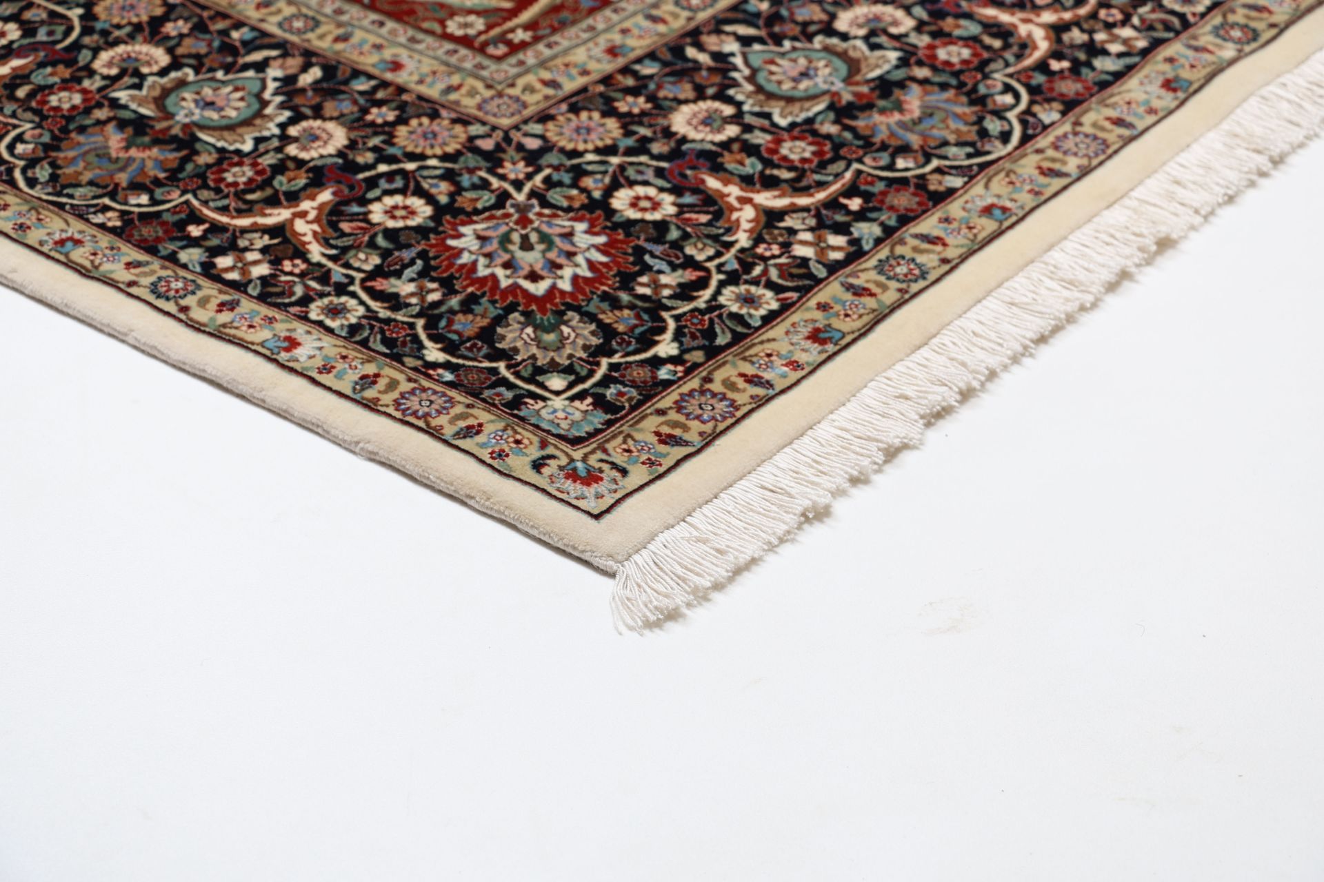 Handgeknüpfter Isfahan Perserteppich, 206 × 330 cm, Wolle & Seide