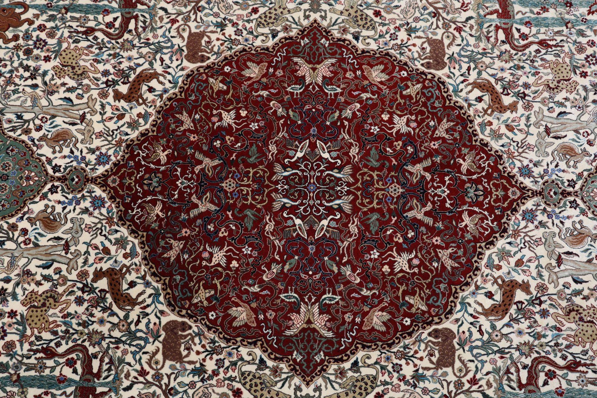 Handgeknüpfter Isfahan Perserteppich, 206 × 330 cm, Wolle & Seide
