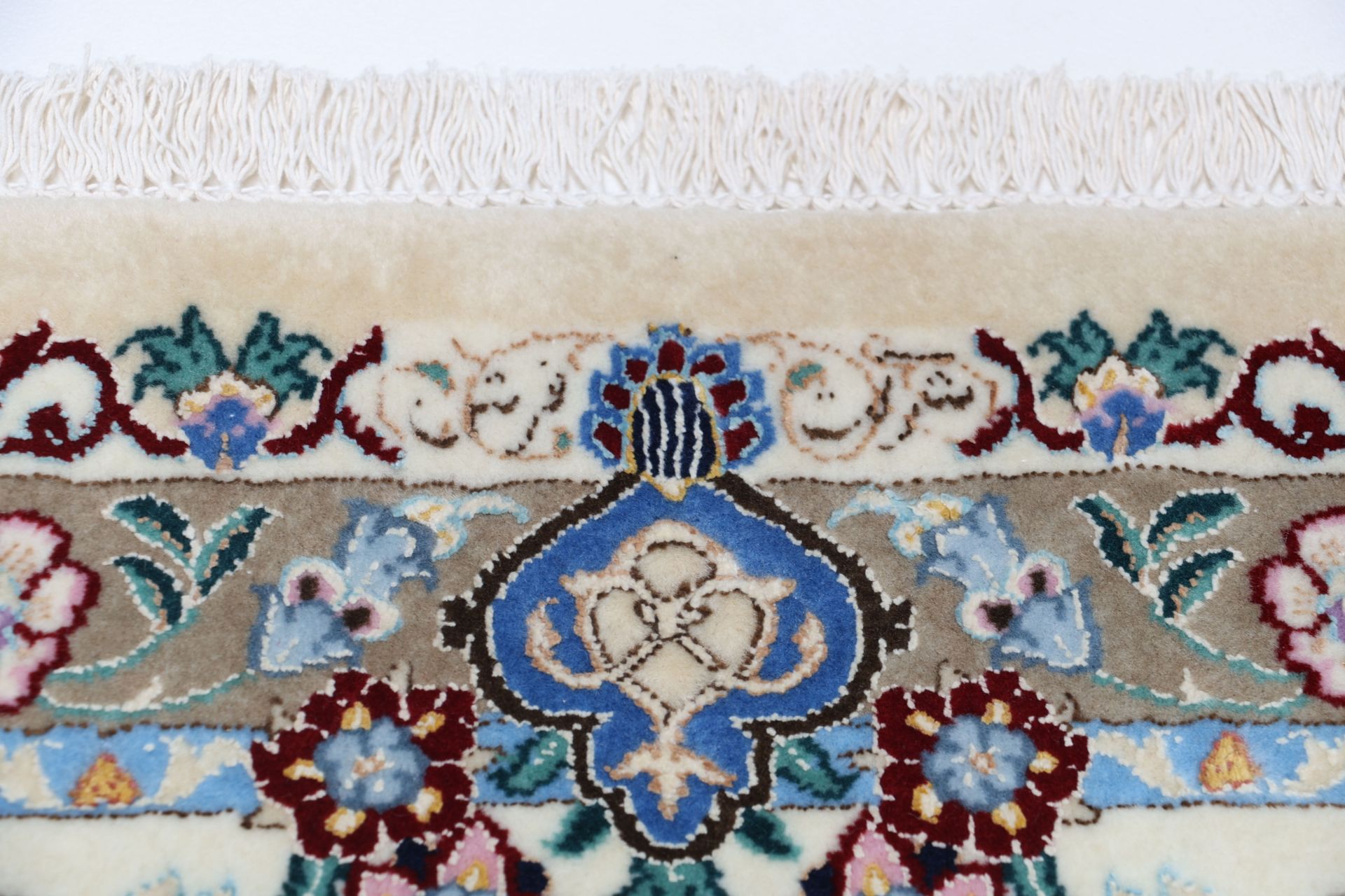 Nain Perserteppich aus Iran, 248 × 350 cm