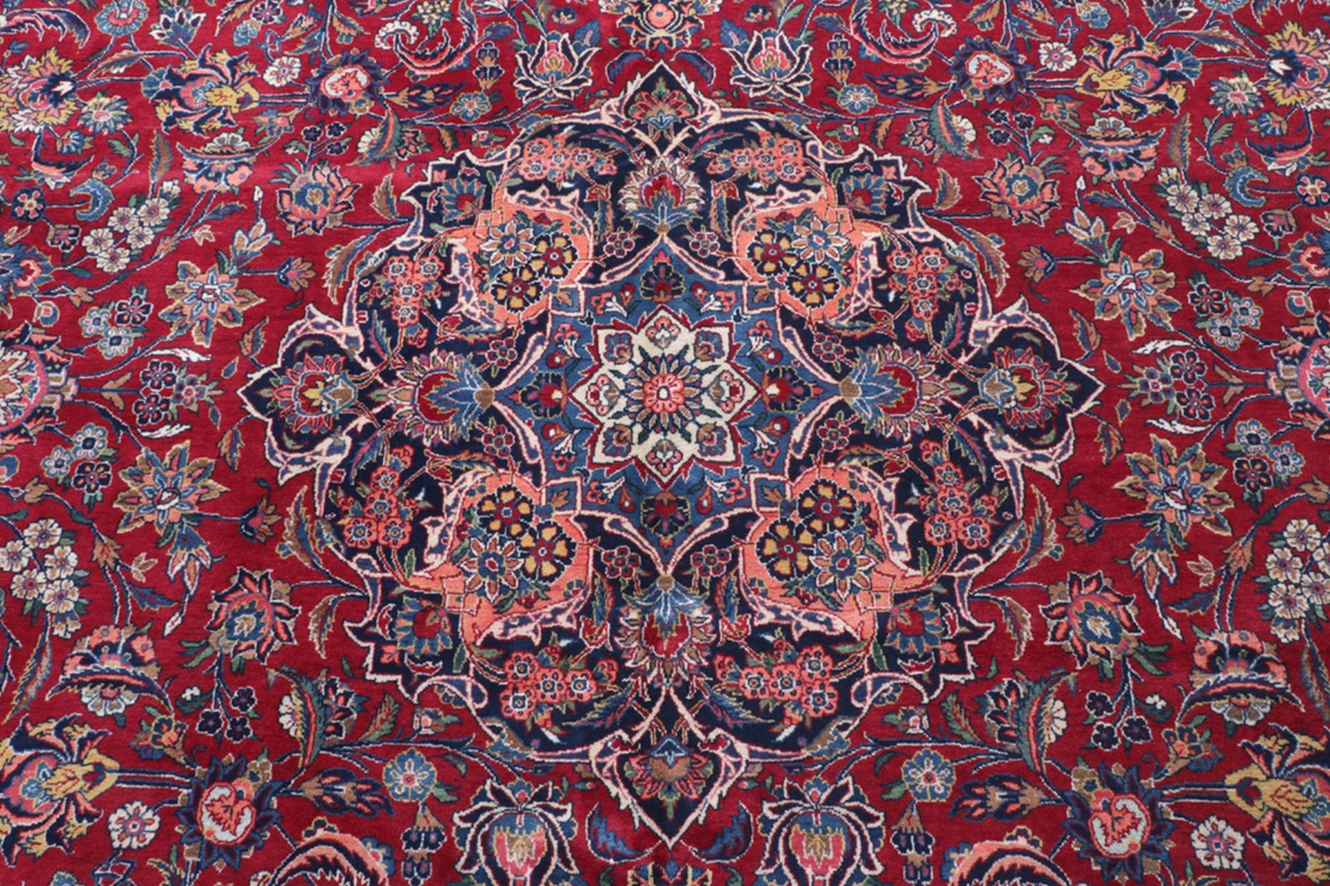 Kashan Perserteppich 322 × 430 cm aus Wolle, handgeknüpft