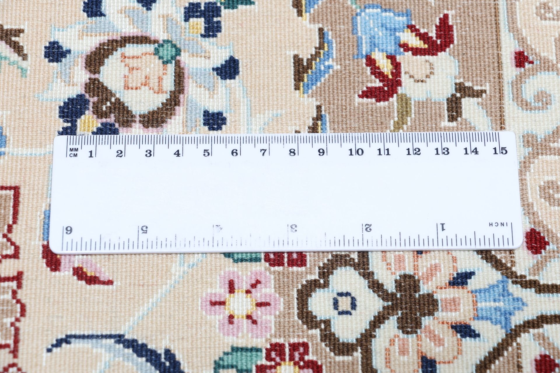 Nain Perserteppich 254 × 360 cm aus Wolle & Seide, handgeknüpft